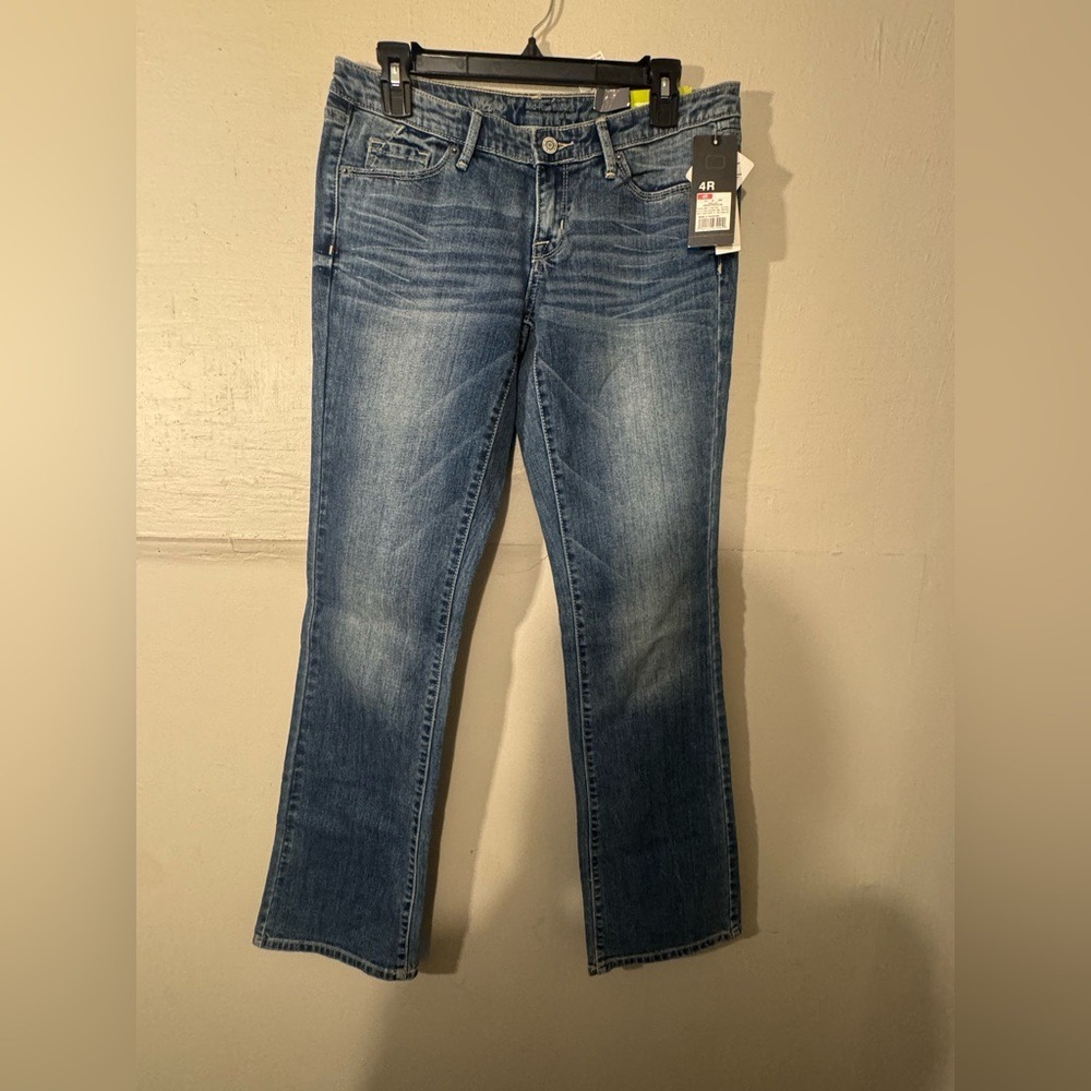Mossimo Women's Mid-Rise Bootcut Jeans Size 4 NWT